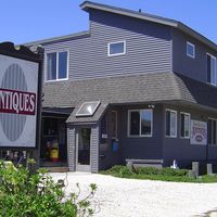 Ship Bottom Antiques on the Bay