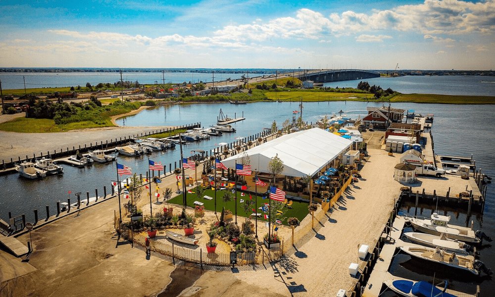 THE BOATYARD AND MARINA